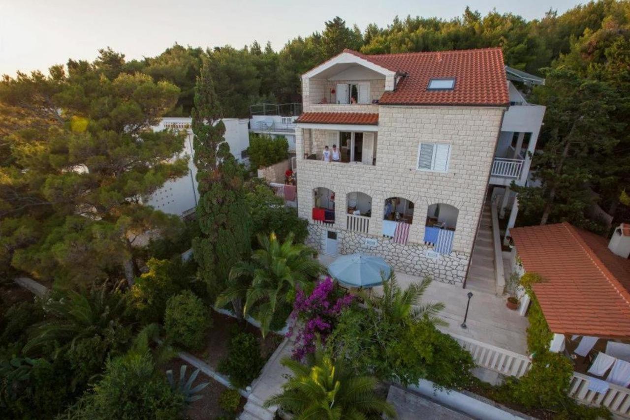 Kiki'S Haven By Villa Kristonia Хвар Экстерьер фото